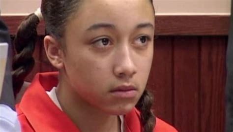 Cyntoia Brown Sex Trafficked Teen Convicted Of Murder Released After 15 Years In Prison