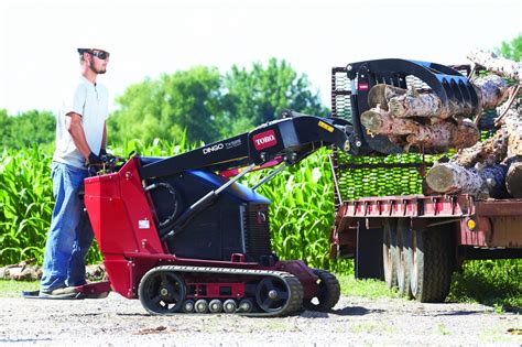 Toro Dingo Compact Utility Loader Perfect Equipement For Landscapers