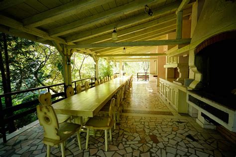 Aici puteti celebra cele mai importante momente din. Cortina Garden - High standards for high stake events
