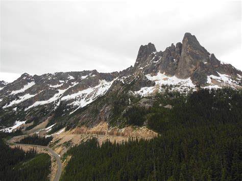 Liberty Bell Mountain (North Cascades National Scenic Area) - Natural Atlas