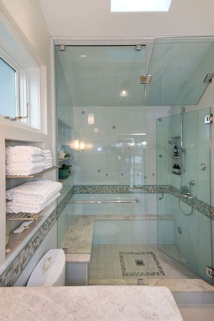 A bathroom doesn't have to be big to have great style and function. Pool House Bathroom