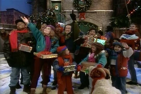 Descargar Sesame Street Elmo Saves Christmas 1996 Dvd R1 Latino En