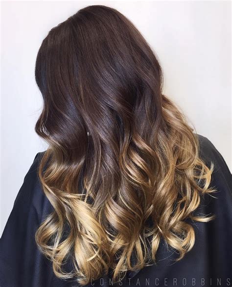 An ombre hairstyle can look natural (like the sun slowly lightened the ends of. 60 Best Ombre Hair Color Ideas for Blond, Brown, Red and ...