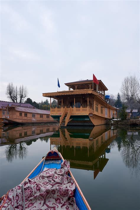 Harmukh Houseboat Nigeen Lake In 2023 House Boat Luxury Houseboats