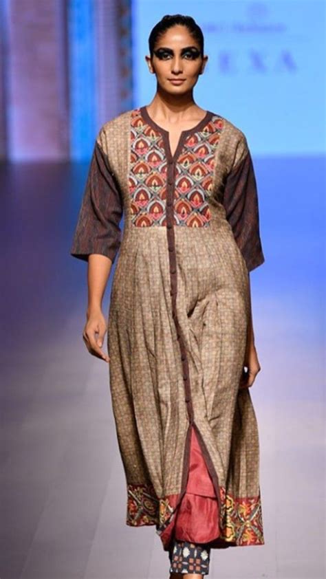Beautiful Hand Made Khadi Silk Kurta With Embroidery Dress Indian