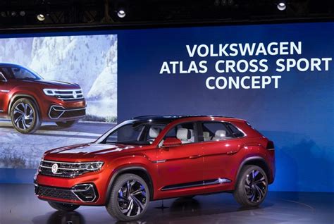 This stellar suv delivers impressive towing capability, so hauling heavy items is a breeze. Volkswagen Details 5-Passenger Atlas - Top News - Vehicle ...