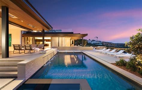 The Finest Mansion In Laguna Beach Comes To Market For