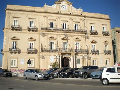 Taranto risultati in diretta (e live video streaming online) in tempo reale, calendario e risultati di tutti i tornei di calcio che il taranto ha giocato. Elezioni: Amministrative Taranto, ecco quando si vota