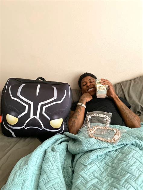 Customize your notifications for tour dates near your hometown, birthday wishes , or special discounts in our online store! Pin by 𝐖𝐈𝐅𝐄𝐎𝐅𝐒𝐎𝐒𝐀. on NBA YOUNGBOY. in 2020 | Nba baby ...