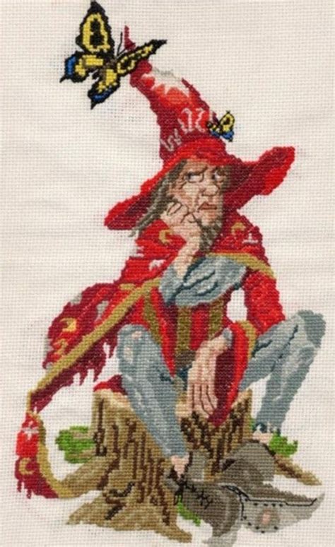 Discworld Cross Stitch Kits Grannys Cottage Faculty Rincewind 14s