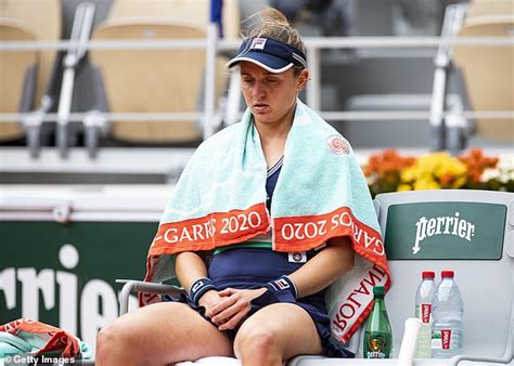 Enjoy your viewing of the live streaming: Polish teenager Iga Swiatek becomes youngest woman to ...