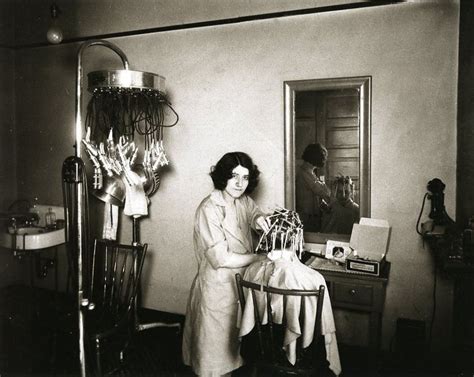 vintage permanent wave machine hair salon 1920 curlers hairdo hair dresser great vintage hair