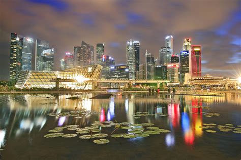 Fonds Decran Singapour Étang Maison Gratte Ciel Nuit Villes