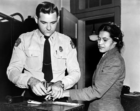 Biography Of Rosa Parks Civil Rights Pioneer