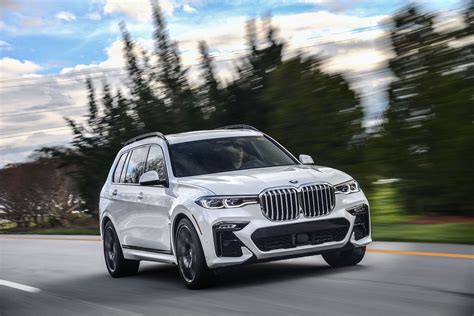The bmw x7 facelift colour options include terra brown, phytonic blue, mineral white, terra brown, carbon black and arctic grey brilliant effect. Gallery: 2019 BMW X7 xDrive50i in Mineral White Metallic