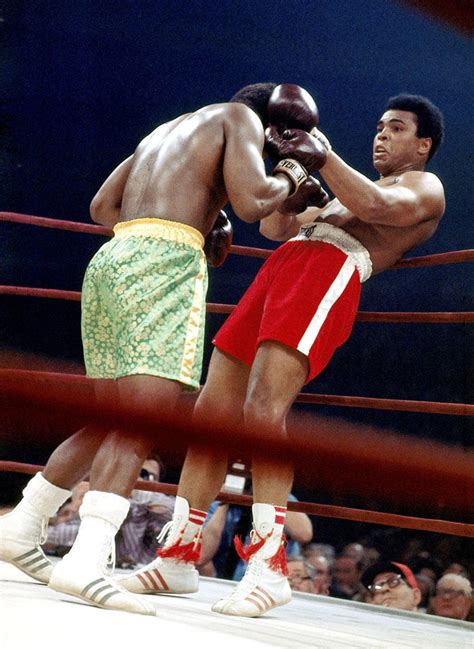 25 Years Later Ali And Frazier Are Still Slugging It Out Sports Illustrated