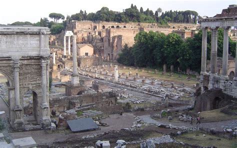 Foro Romano Uno De Los Lugares Emblemáticos De Roma