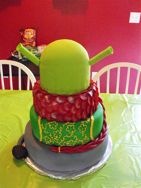 Original Shrek Birthday Cake From Top To Bottom Shrek Dragon Fiona