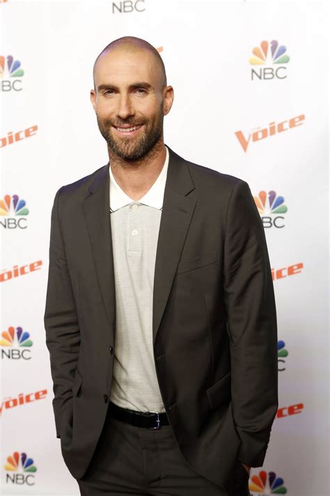 Adam levine says he has no regrets about his decision to leave the voice. Adam Levine Debuts His Bald Head on The Voice: See Twitter ...