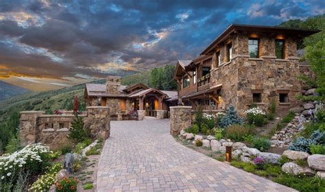 249 Million Newly Built Stone And Wood Mansion In Vail Co Homes Of