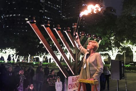 City Hall Menorah Lighting Illuminates Message Of Chanukah