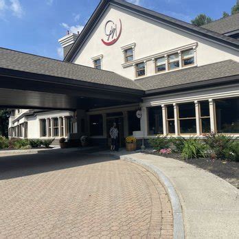 CHATEAU MERRIMACK RESORT SPA Updated August 2024 24 Photos 16