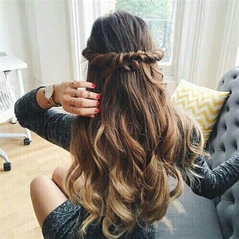 Benefits of egg oil for hair is even mentioned in the books of ayurveda. Egg Yolk and Olive Oil Mask - 27 Recipes for Hair Growth