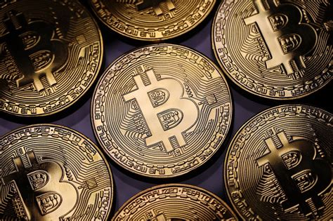 It allows users to buy and sell bitcoin and all major cryptocurrencies in canada. Quadriga founder dies, leaving $190 million in ...