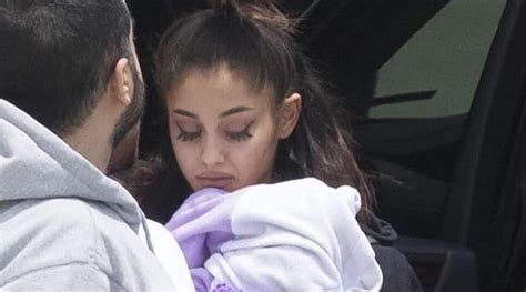 Ariana Grande In Tears As She Returns Home After Manchester Arena Terror Attack See Photos
