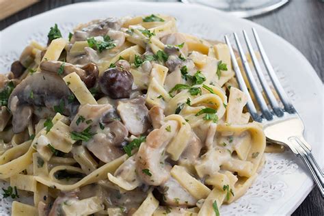 Creamy Tagliatelle Mushrooms Erren S Kitchen