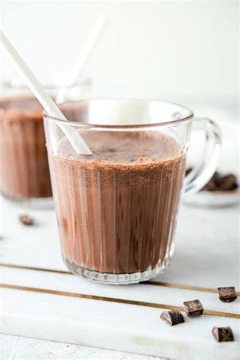 Healthy Chocolate Milk In 2 Minutes Back To The Book Nutrition