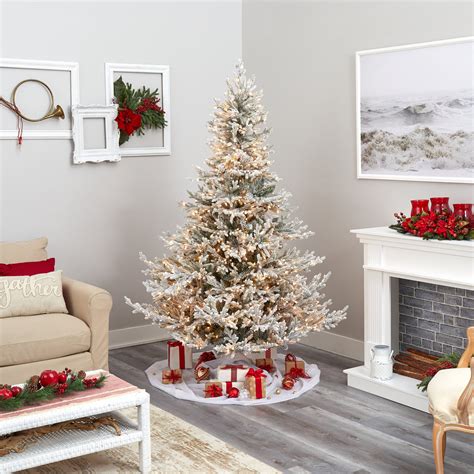 7 Flocked Fraser Fir Artificial Christmas Tree With 600 Warm White