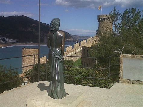 Ava Gardners Statue Tossa De Mar Costa Brava Catalonia Español
