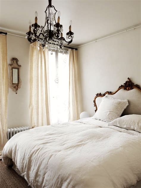 20 Dreamy Parisian Bedrooms French Bedroom Decor Parisian Bedroom