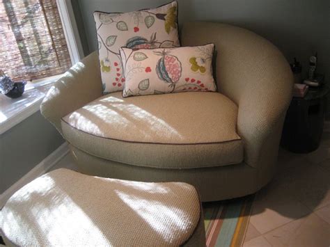 1000 Images About Corner Chair Ideas On Pinterest