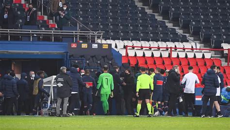 fourth official from psg vs basaksehir was removed from fifa referee list two weeks ago