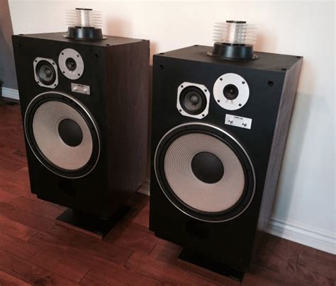 Pioneer Hpm 150 Speakers Excellent Condition For Sale Canuck Audio Mart