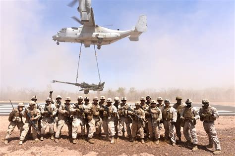 Dvids Images M777 Howitzer Airlifted For First Time By Marine Corps