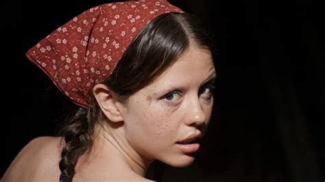 Maxxxine Photo Gives First Look At Mia Goth And Halseys Characters