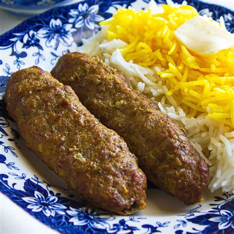 Kabab Koobideh Authentic Persian Kabab Recipe Munaty Cooking