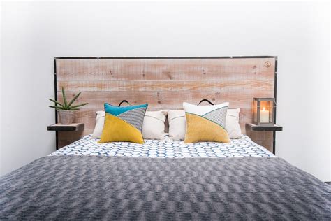 Tête de lit nargis 160 cm en bois de manguer cérusé intérieur canné. tete-de-lit-avec-etageres | Tête de lit style industriel ...