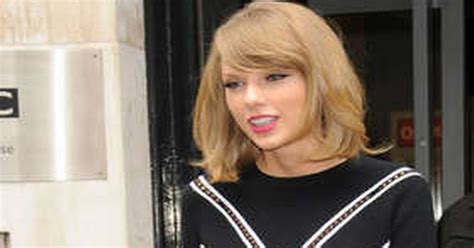 Taylor Swift Gives John Cleese A Taste Of Her Mean Side Daily Star