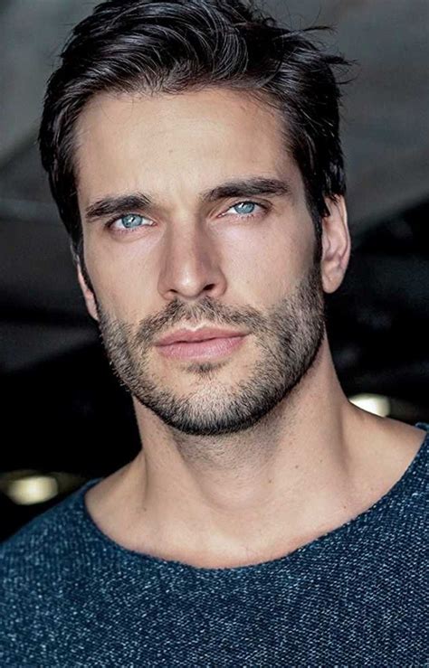 Discover the most trending hairstyles for men with oval faces and learn how to style them #menhairstylist #menhairstyle #menhaircut #haircutsformen. 45 Beard Styles for Oval Face | Men's Facial Hair Styles ...