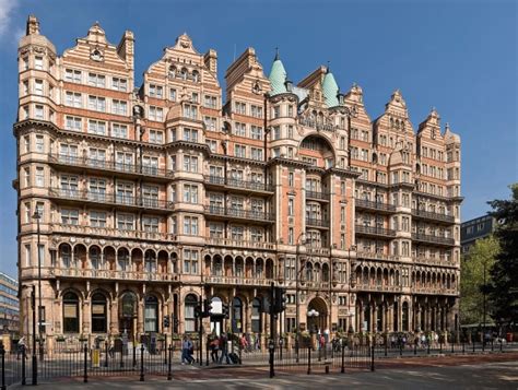 10 Historic London Hotels10 The Hotel Russell The Kimpton Fitzroy