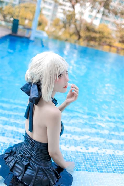 Kitkat Cosplay 9 Saber Alter Swimsuit Page 2