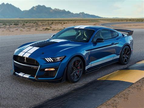 2022 Ford Mustang Shelby Gt500 2d Coupe 52l V8 7 Speed Automatic Blue