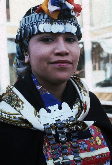Mapuche Woman Chile Native American Photos People Beautiful People