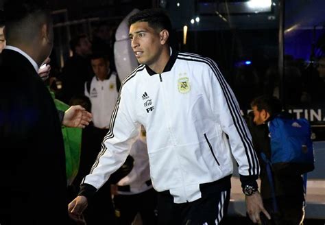 La violenta caída que sufrió miguel ángel russo durante la derrota ante barcelona de ecuadortoday at 7:00 amwww.infobae.com. Rival de Barcelona SC, Boca Juniors tiene cinco jugadores ...