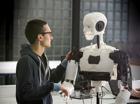 Will Humans Love Robots More When They're Flawed? Absolutely Not ...