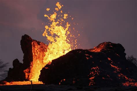 Dont Roast Marshmallows Over Hawaiis Erupting Volcano Usgs Warns